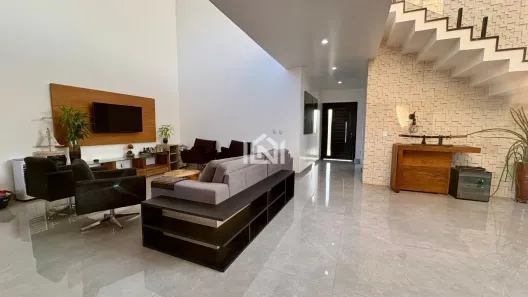 Casa de Condomínio com 4 Quartos à venda, 306m² no Moinho Velho, Embu das Artes