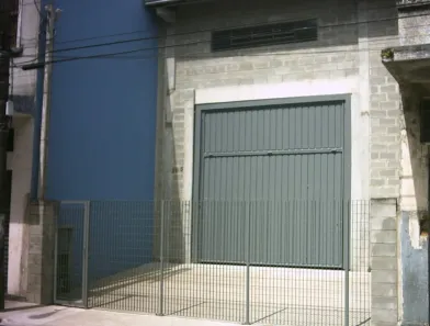 Galpão / Depósito / Armazém para venda ou aluguel, 240m² no Vila Mathias, Santos