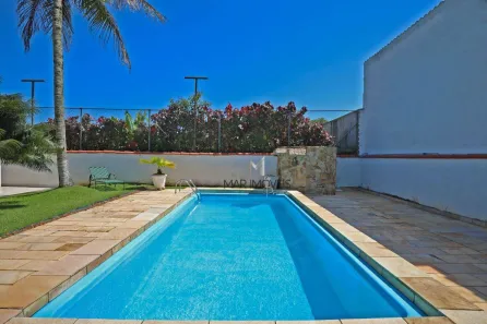 Casa de Condomínio com 3 Quartos para alugar, 240m² no Jardim Acapulco, Guarujá