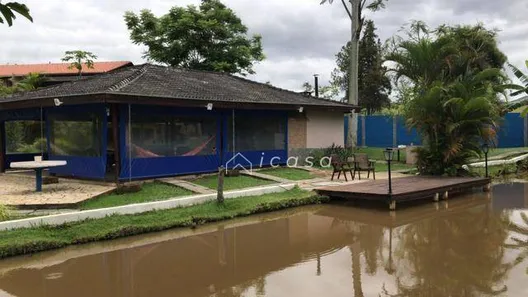 Fazenda / Sítio / Chácara com 4 Quartos à venda, 400m² no Chácaras Primavera, Caçapava