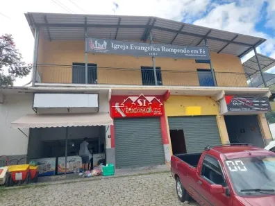 Loja / Salão / Ponto Comercial para alugar, 32m² no Corrêas, Petrópolis