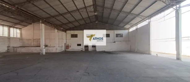 Galpão / Depósito / Armazém com 3 Quartos para alugar, 1110m² no Sítio Paecara (Vicente de Carvalho), Guarujá