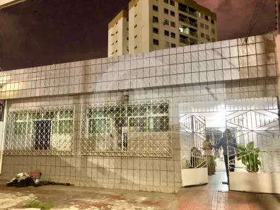 Casa com 4 Quartos à venda, 250m² no Salgado Filho, Aracaju