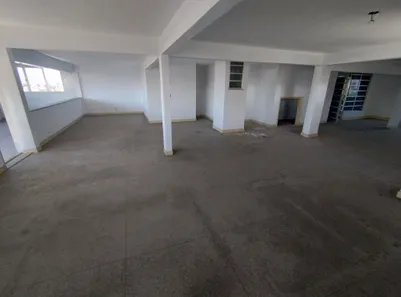 Andar / Laje corporativa para alugar, 178m² no Jardim Vinte e Cinco de Agosto, Duque de Caxias