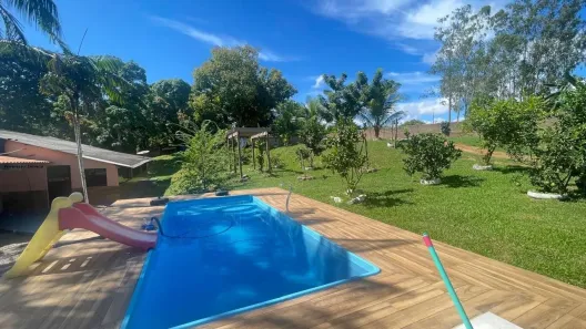 Fazenda / Sítio / Chácara com 3 Quartos à venda, 278m² no Chácara Descansolândia, Ferraz de Vasconcelos