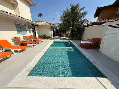 Casa de Condomínio com 4 Quartos à venda, 154m² no Village de Búzios, Armação dos Búzios