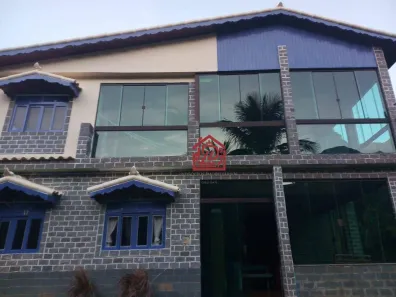 Fazenda / Sítio / Chácara com 5 Quartos à venda, 340m² no Sana, Macaé