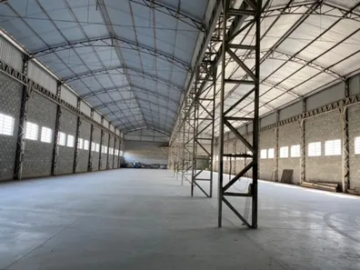 Galpão / Depósito / Armazém à venda, 2640m² no Centro, Embu-Guaçu