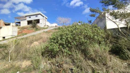 Terreno / Lote / Condomínio à venda, 382m² no Vinhateiro, São Pedro da Aldeia
