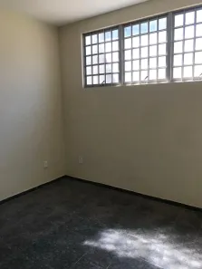Loja / Salão / Ponto Comercial com 11 Quartos para venda ou aluguel, 261m² no Pedregulho, Guaratinguetá