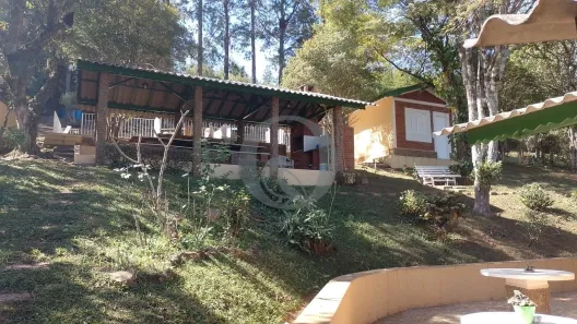 Casa com 3 Quartos para venda ou aluguel, 200m² no , Morungaba