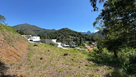 Terreno / Lote / Condomínio à venda, 1100m² no Carangola, Petrópolis
