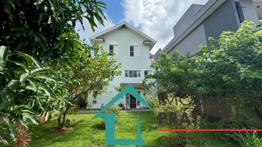 Casa de Condomínio com 4 Quartos à venda, 250m² no Centro, Serra Negra