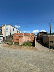 Casa com 3 Quartos à venda, 300m² no Santa Lidia, Penha