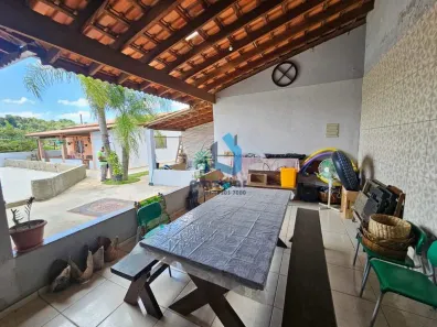 Fazenda / Sítio / Chácara com 3 Quartos à venda, 1099m² no Dona Catarina, Mairinque