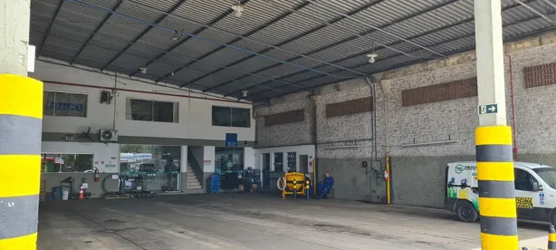 Galpão / Depósito / Armazém à venda, 1000m² no Arroio da Manteiga, São Leopoldo