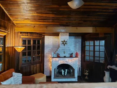 Fazenda / Sítio / Chácara com 3 Quartos à venda, 220m² no , Igaratá