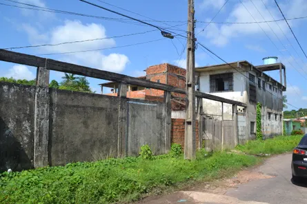 Galpão / Depósito / Armazém à venda, 580m² no Marituba, Ananindeua