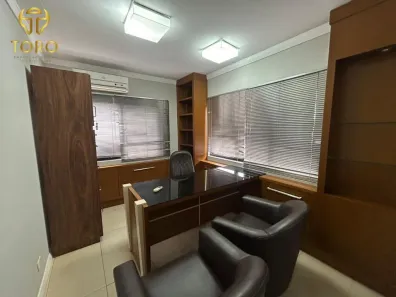 Conjunto Comercial / Sala para alugar, 62m² no Zona 01, Maringá