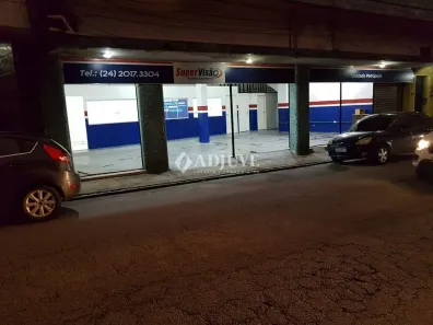 Loja / Salão / Ponto Comercial com 1 Quarto à venda, 299m² no Bingen, Petrópolis