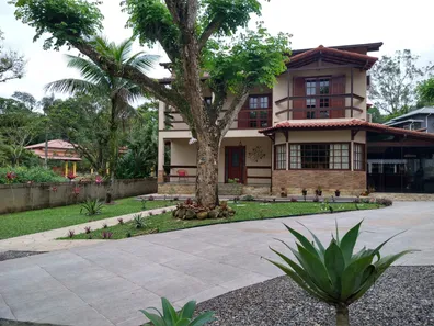 Casa de Condomínio com 3 Quartos à venda, 900m² no Caneca Fina, Guapimirim