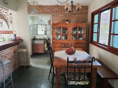 Casa de Condomínio com 3 Quartos à venda, 140m² no Jardim Parque da Palmeiras, Serra Negra