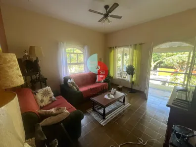 Casa de Condomínio com 2 Quartos à venda, 137m² no Caneca Fina, Guapimirim