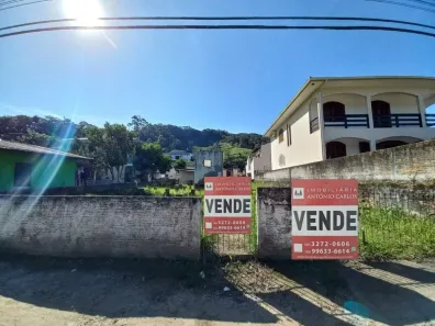 Terreno / Lote / Condomínio à venda, 390m² no Santa Teresa, São Pedro de Alcântara