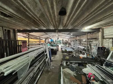 Galpão / Depósito / Armazém à venda, 300m² no Vila Ligya, Guarujá