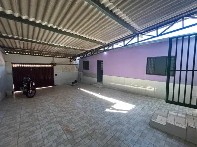 Casa com 4 Quartos à venda, 220m² no Ceilândia Sul, Brasília
