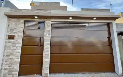 Casa com 2 Quartos à venda, 80m² no Meia Praia, Navegantes