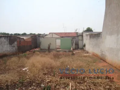 Terreno / Lote / Condomínio à venda, 250m² no Centro, Ibiporã