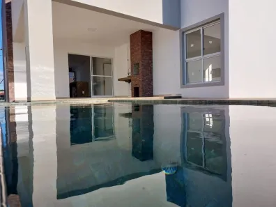 Casa com 3 Quartos à venda, 300m² no Centro, Pedras de Fogo