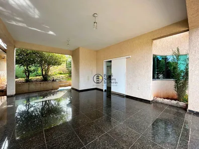 Fazenda / Sítio / Chácara com 6 Quartos para venda ou aluguel, 312m² no Residencial Praia dos Namorados, Americana