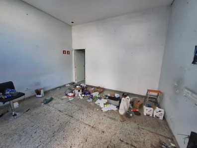 Casa Comercial para alugar, 60m² no Vila Santa Luzia, Taboão da Serra