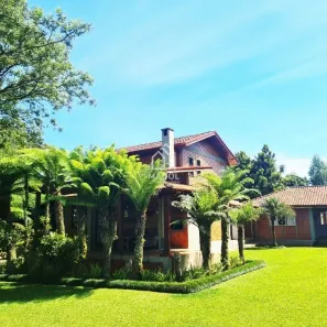 Fazenda / Sítio / Chácara com 4 Quartos à venda, 5000m² no Jardim Carvalho, Ponta Grossa