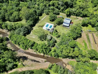 Fazenda / Sítio / Chácara com 3 Quartos à venda, 18000m² no Itararé, Santa Maria