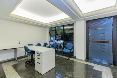 Prédio Inteiro para alugar, 225m² no Alto da Rua XV, Curitiba