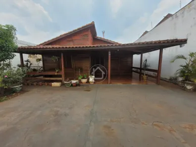 Casa com 3 Quartos à venda, 163m² no Vila Planalto, Campo Grande
