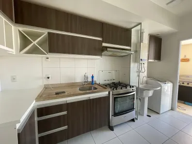 Casa com 2 Quartos para alugar, 72m² no Ponta Negra, Manaus
