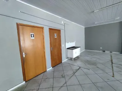 Galpão / Depósito / Armazém para alugar, 216m² no Centro, Araçatuba