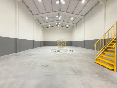 Galpão / Depósito / Armazém à venda, 345m² no Rio Pequeno, São José dos Pinhais