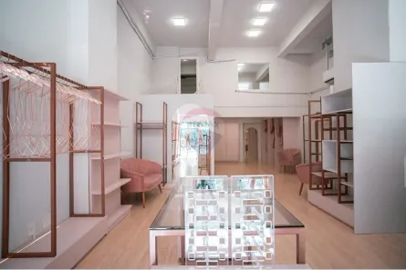 Loja / Salão / Ponto Comercial à venda, 83m² no Centro, Balneário Camboriú