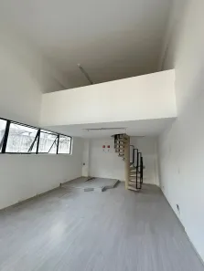 Loja / Salão / Ponto Comercial com 1 Quarto para alugar, 45m² no Tirol, Natal