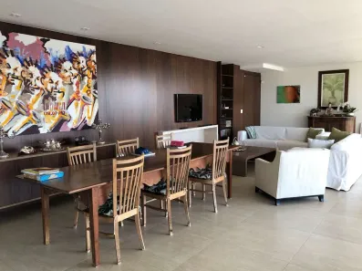 Casa de Condomínio com 4 Quartos para alugar, 550m² no Nova Fazendinha, Carapicuíba