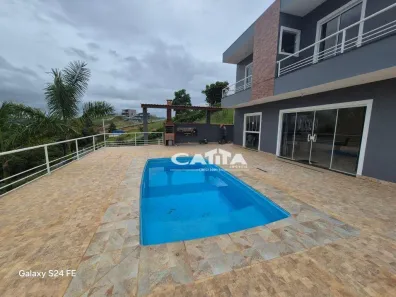 Fazenda / Sítio / Chácara com 3 Quartos à venda, 160m² no , Igaratá