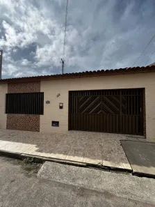 Casa com 3 Quartos à venda, 180m² no Eduardo Gomes, São Cristóvão