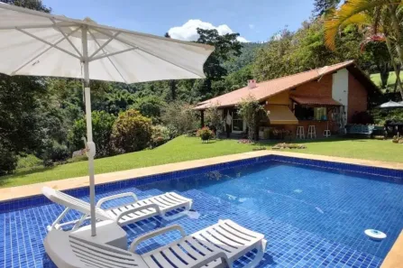 Casa de Condomínio com 2 Quartos à venda, 1380m² no Nogueira, Petrópolis