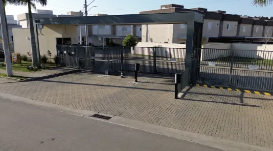 Casa de Condomínio com 3 Quartos à venda, 90m² no Piracangaguá II, Taubaté