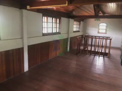 Fazenda / Sítio / Chácara com 3 Quartos à venda, 200m² no Chácaras Reunidas Igarapés, Jacareí